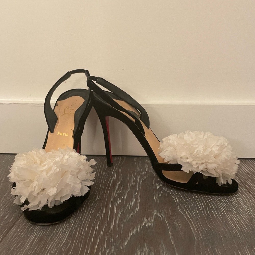 Authentic Christian louboutin velvet flower stiletto